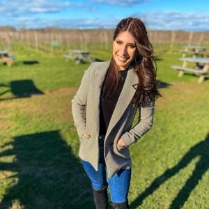 Meet your Posher, Ashley